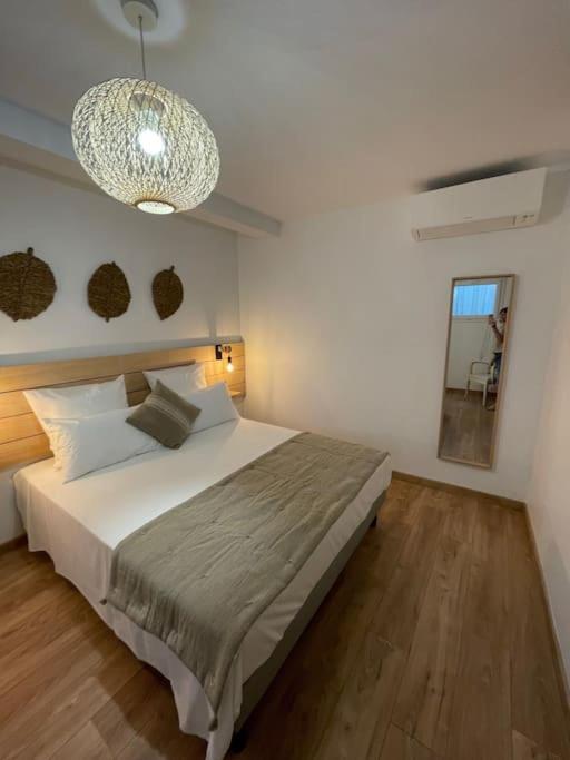 מרסיאן La Maison Du Port Apt Marsa מראה חיצוני תמונה